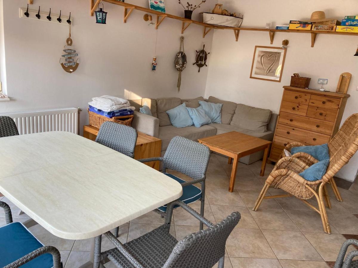 Sunhouse, Balatonvilágos Eksteriør bilde